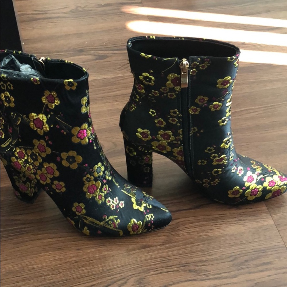 Blossom booties